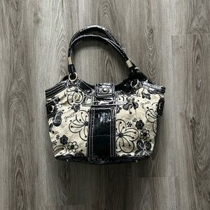 Vintage Guess Black and Cream Floral Shoulder Bag